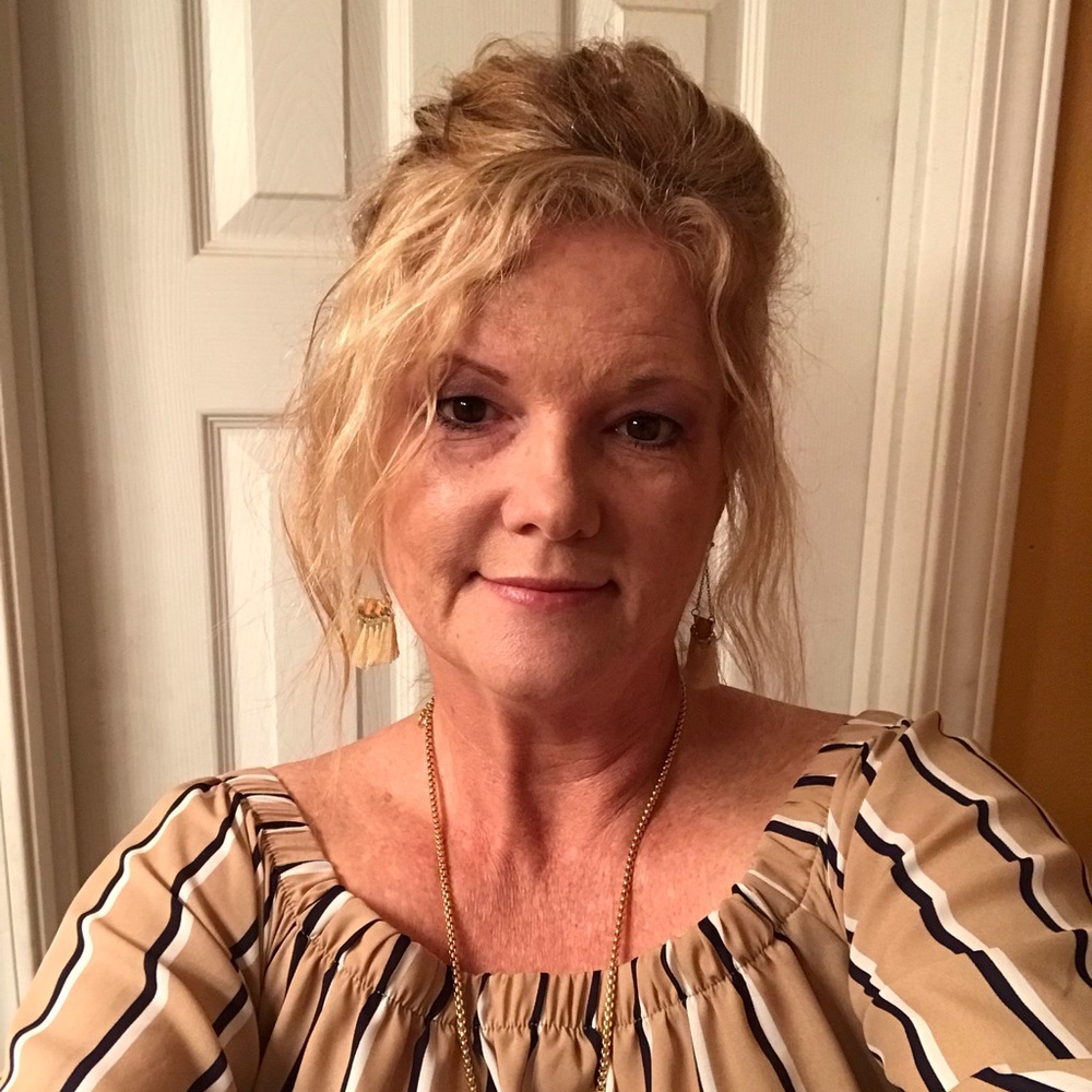Meet your Posher, Paula